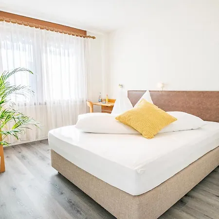 Sonne - Self Check-in Hotel